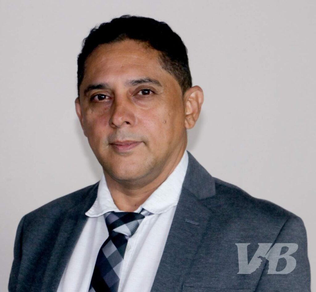 renato_do_hospital-voz_do_bico_do_papagaio