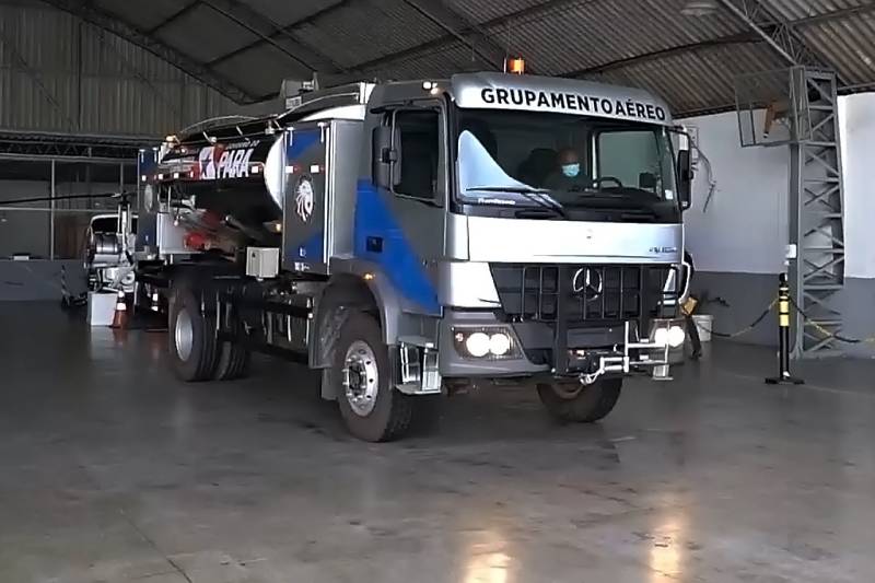 O novo caminhão-tanque é um investimento do Estado na ampliação da eficiência dos serviços prestados pelo Graesp à população