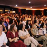 palestra-de-cintia-chagas-mobiliza-empreendedoras-no-bico