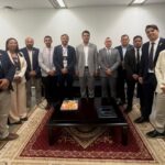prefeito-roni-teodoro-firmou-parcerias-com-o-senador-iraja