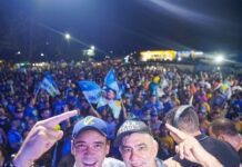 Ato político em Araguatins reúne multidão em apoio à candidatura de Vicentinho Júnior ao governo estadual